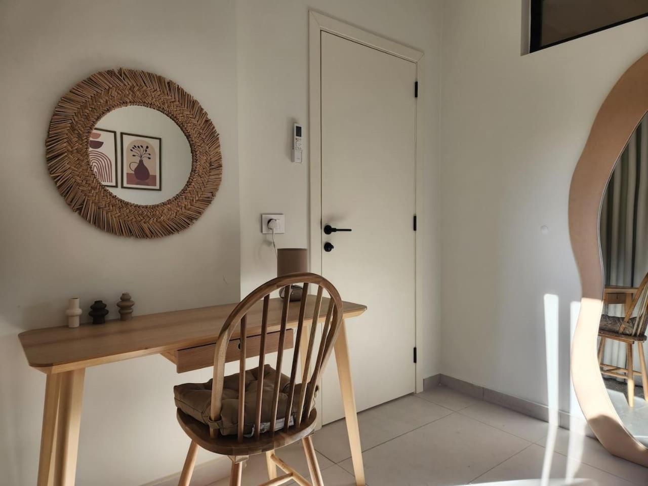 Apartment Olea Earth-inspired Retreat In Gemayze Beirut