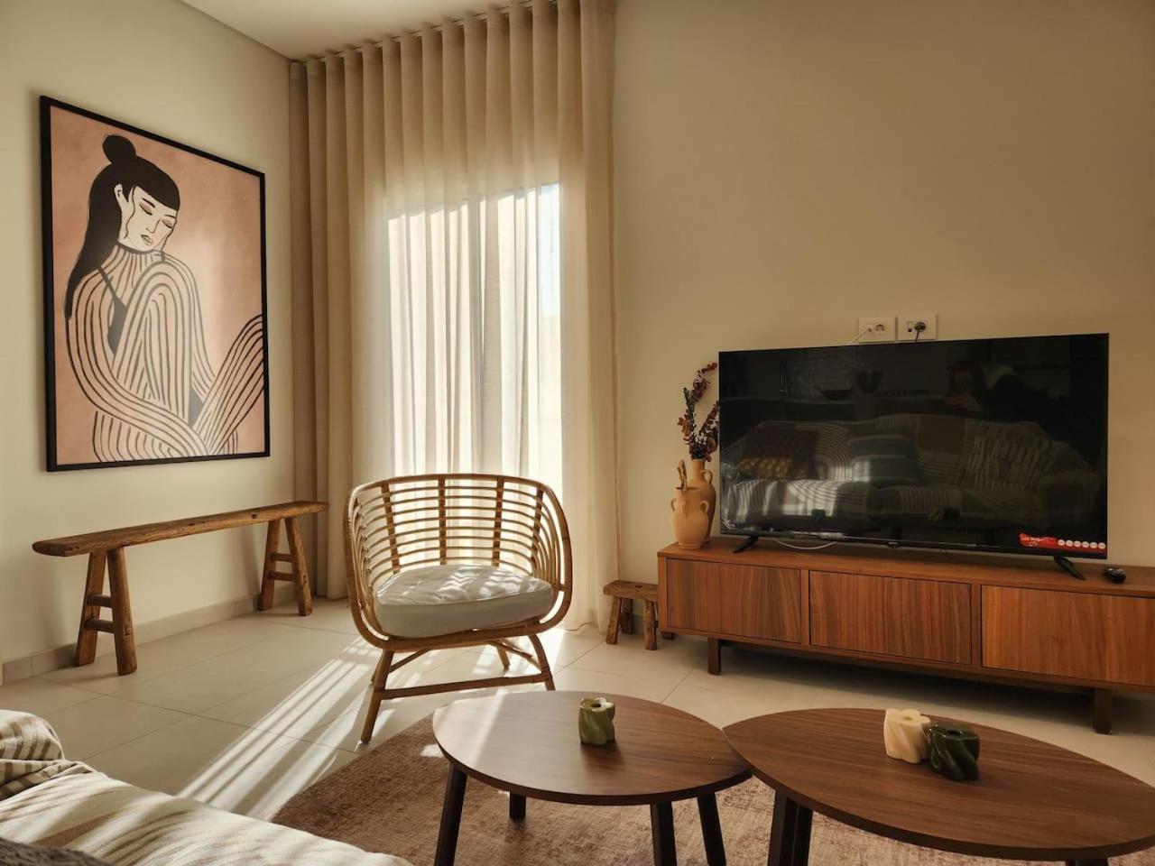 Apartment Olea Earth-inspired Retreat In Gemayze Beirut